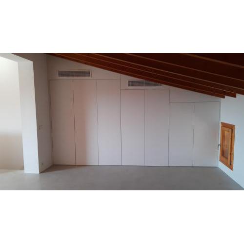 Fusteria Comas wood works  Wardrobes and dressing rooms